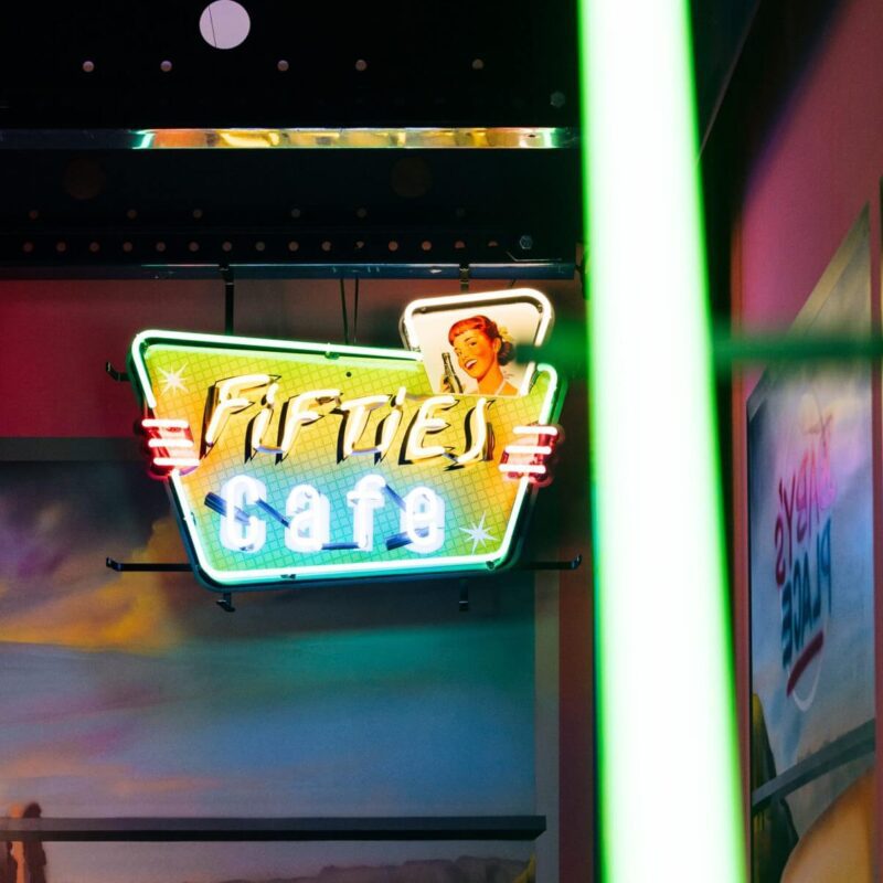 Fifties Café Neon Sign